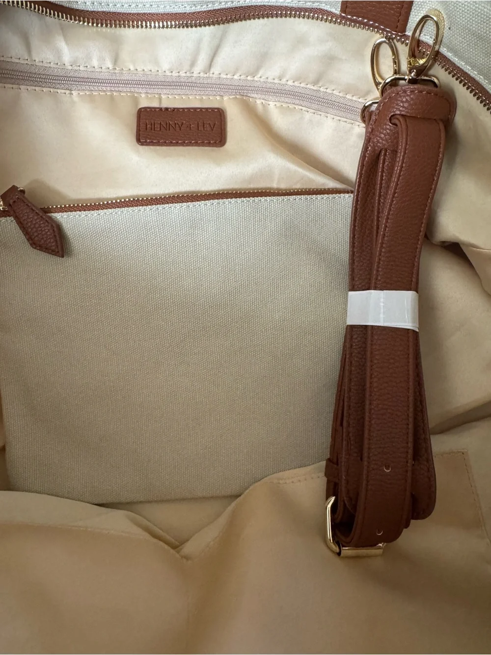 NWT HENNY + LEV Beige Canvas Tote with Brown Accents, Travel Bags, - Picture 8 of 10